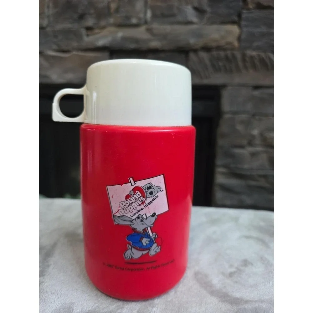 VTG 1987 Pound Puppies Thermos Tonka Complete with Cup and Lid Plastic USA 6.5